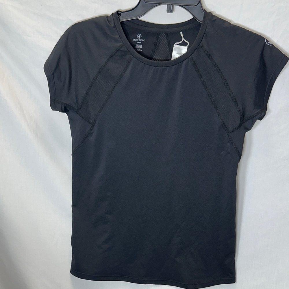 Body Glove Athletic Black Short Sleeve Tee New w/o hang tag
